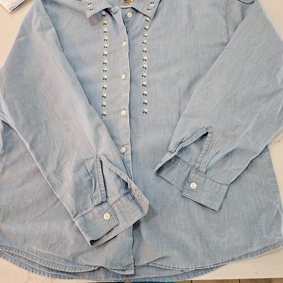 Talbots Vintage Petite Large Blue Floral Embroidered Button Shirt Boho - Picture 5 of 11